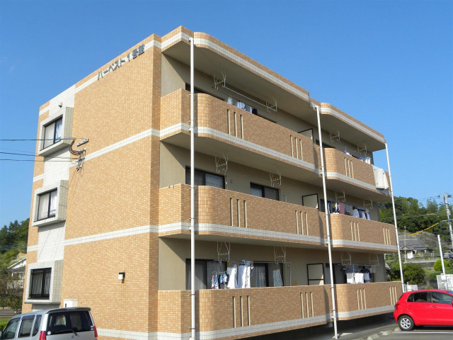 花山手・大坪・江南 構造:鉄筋コンクリート造